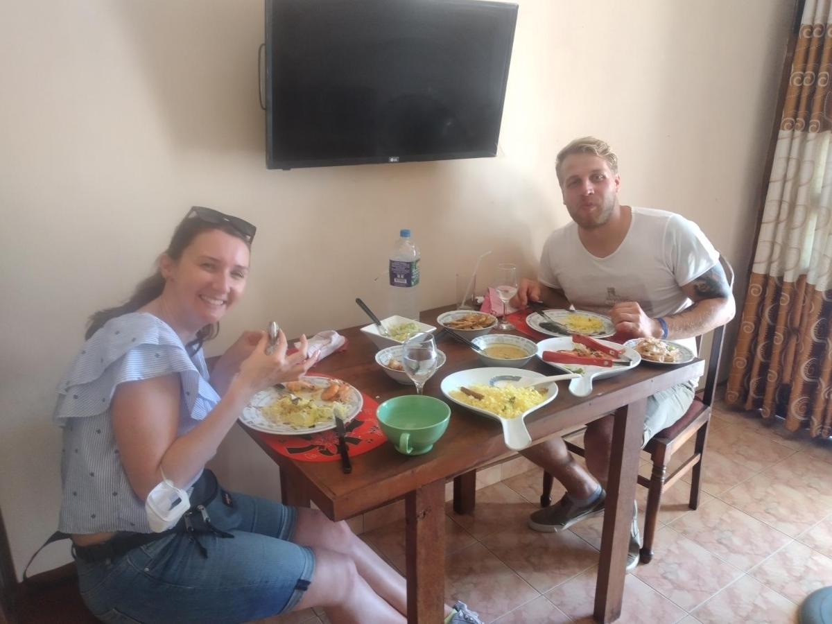 Kuma Beach Side Villa Wadduwa Esterno foto